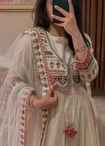 ست آواسا