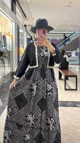 پیراهن غزل